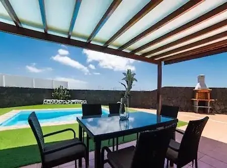 Vila Villa Mateo